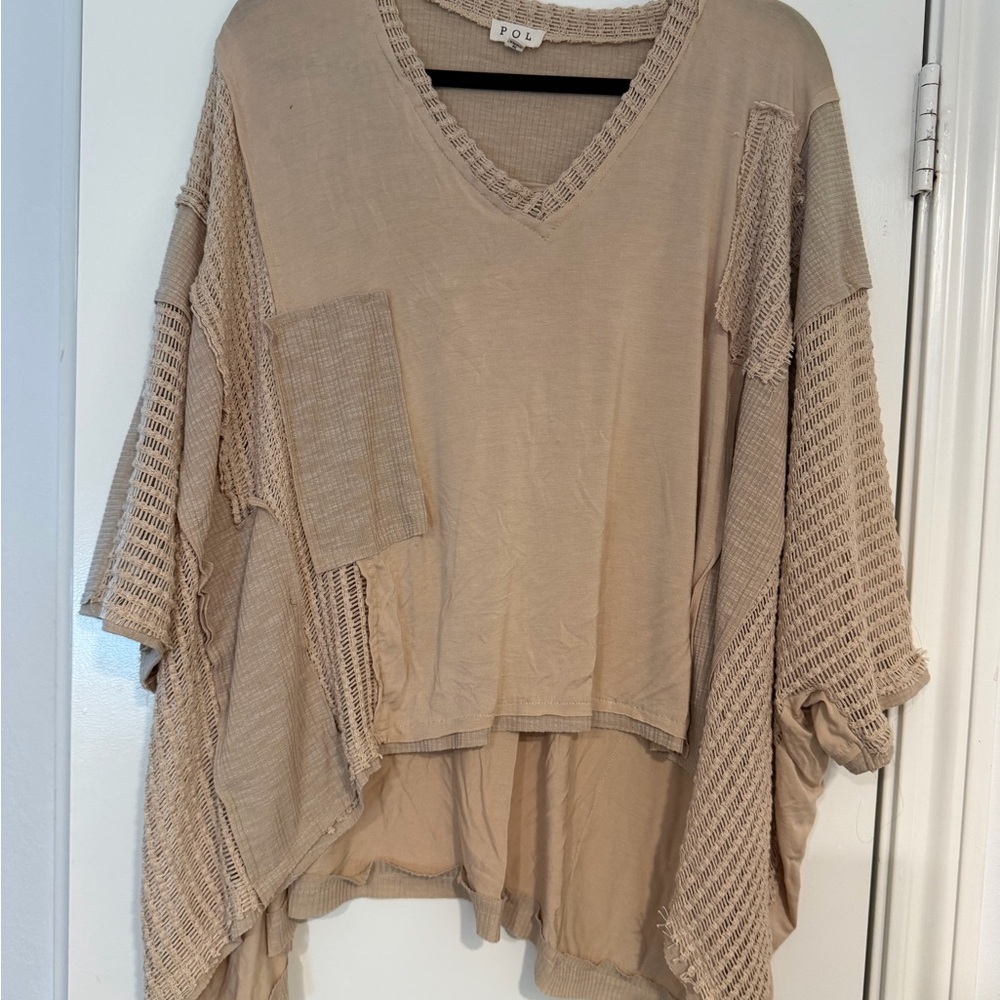 POL Women's Tan Textured V-Neck Tunic